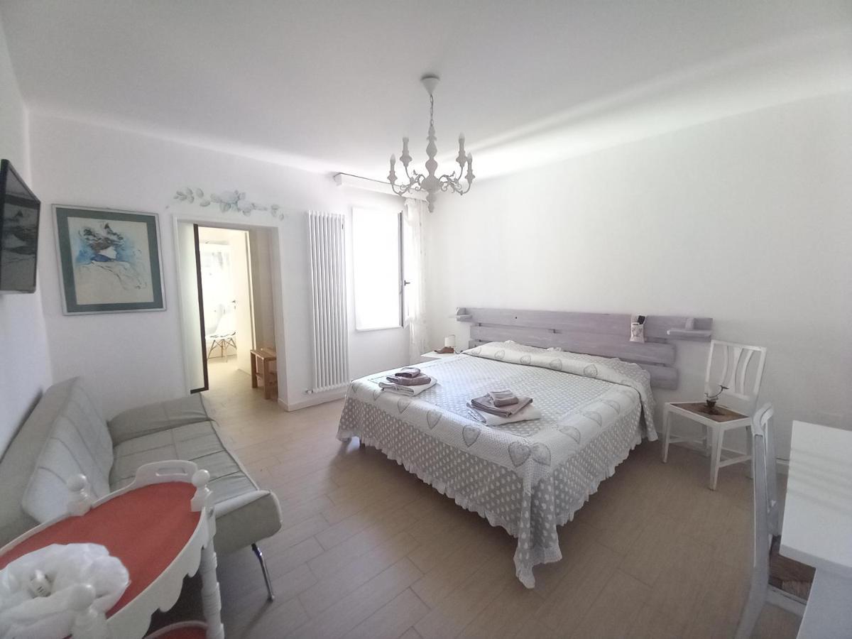 A Casa Di Dora Bed & Breakfast Treviso Dış mekan fotoğraf