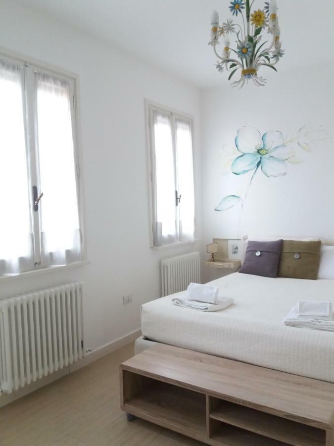 A Casa Di Dora Bed & Breakfast Treviso Dış mekan fotoğraf